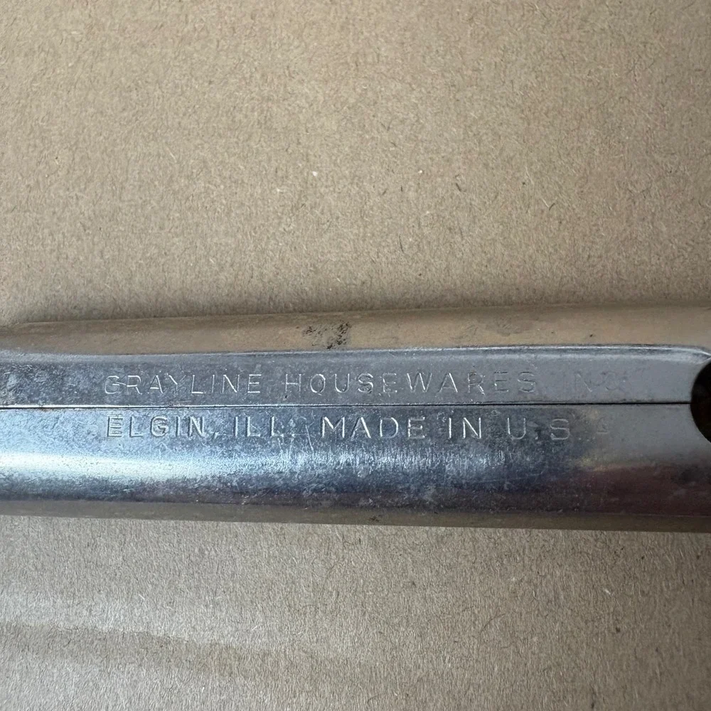 Real-A-Peel Grayline Housewares Inc Elgin Ill USA Peeler Serrated‎ Edge Vintage
